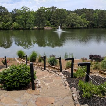 Sims Lake Park in Suwanee, GA